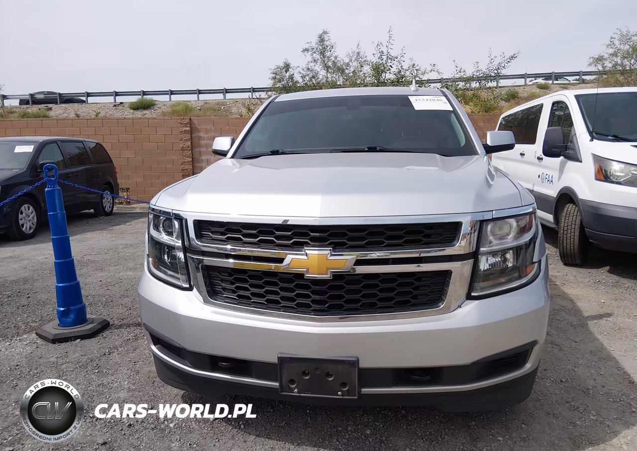 2019 Chevrolet Tahoe Ls VIN:1GNSKAEC7KR347990 - 17
