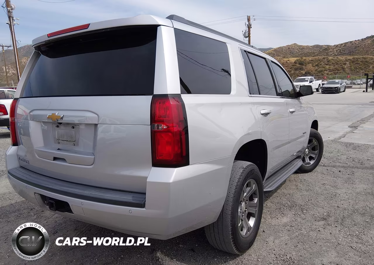 2019 Chevrolet Tahoe Ls VIN:1GNSKAEC7KR347990 - 4