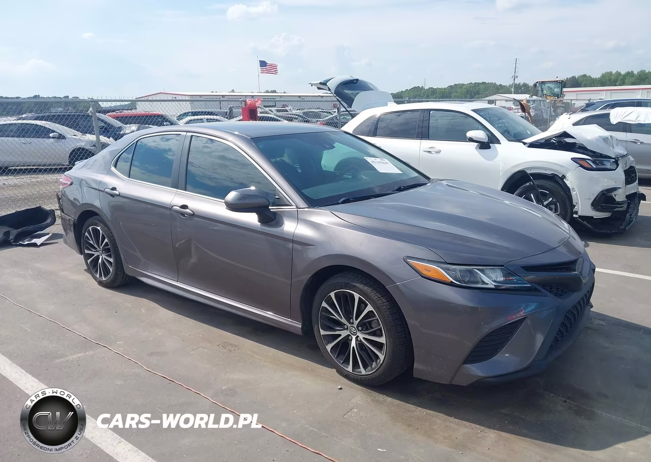 2019 Toyota Camry Se – zdjęcie 1 z 16
