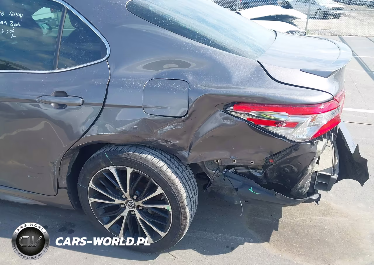 2019 Toyota Camry Se VIN:4T1B11HK1KU177830 - 6