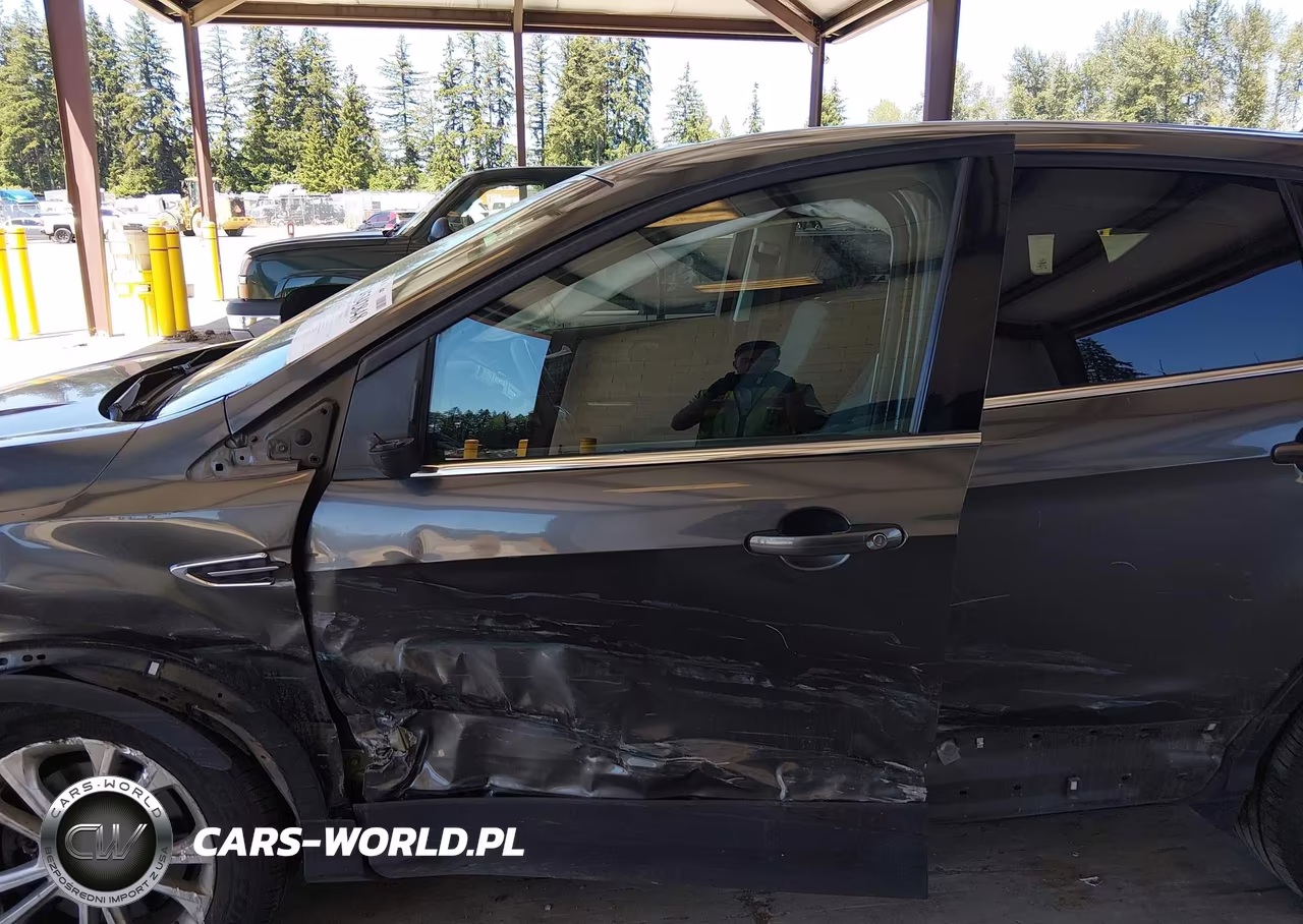 2017 Ford Escape Se VIN:1FMCU9G93HUB04153 - 6