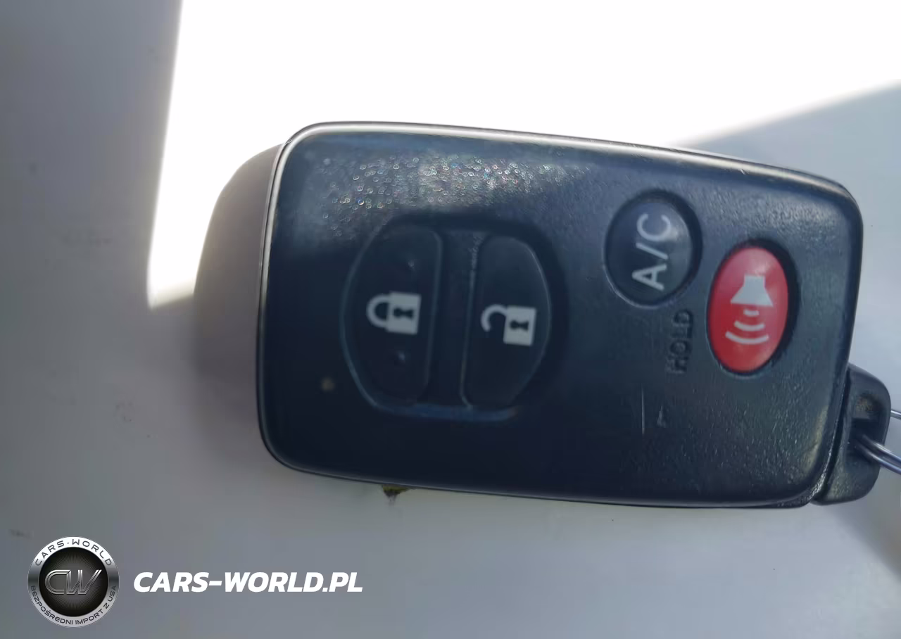 2013 Toyota Prius Four VIN:JTDKN3DUXD1621528 - 11