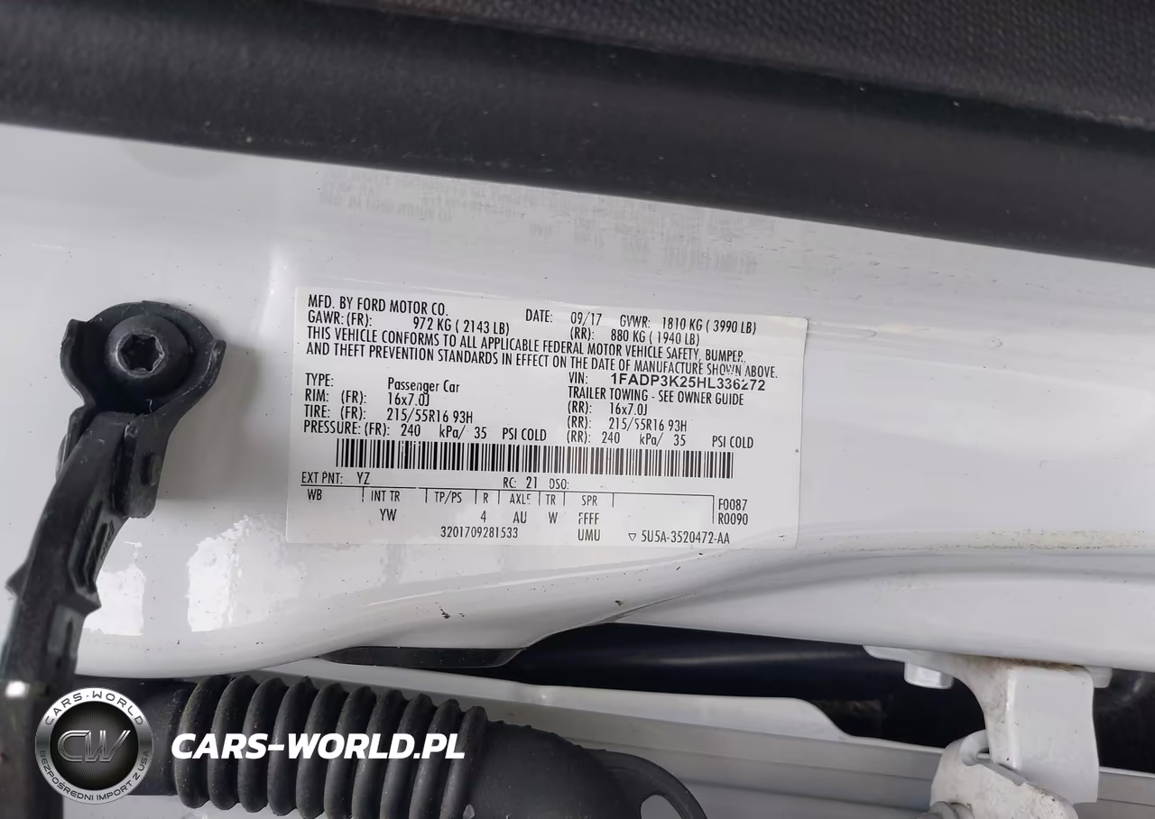 2017 Ford Focus Se VIN:1FADP3K25HL336272 - 9