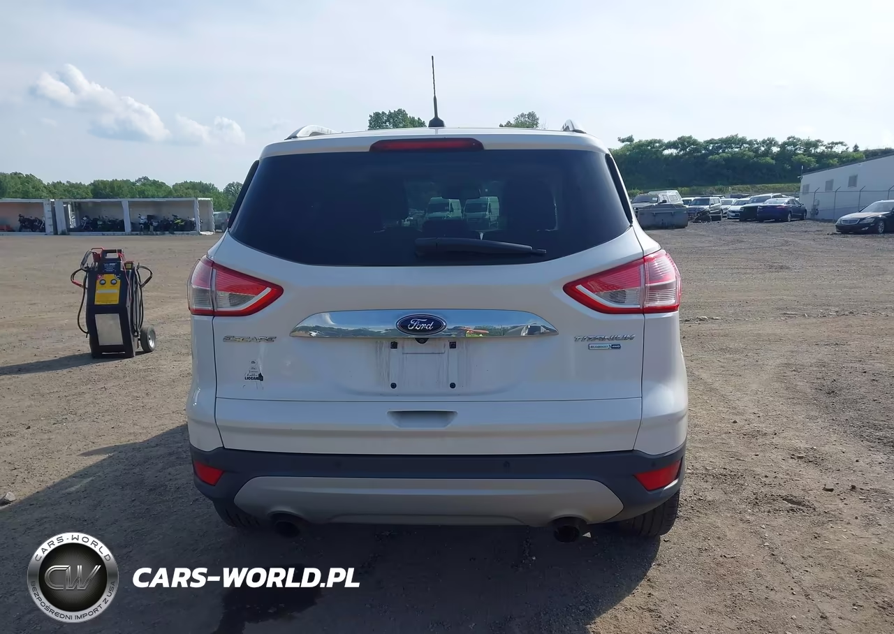 2016 Ford Escape Titanium VIN:1FMCU9JX8GUB10004 - 16