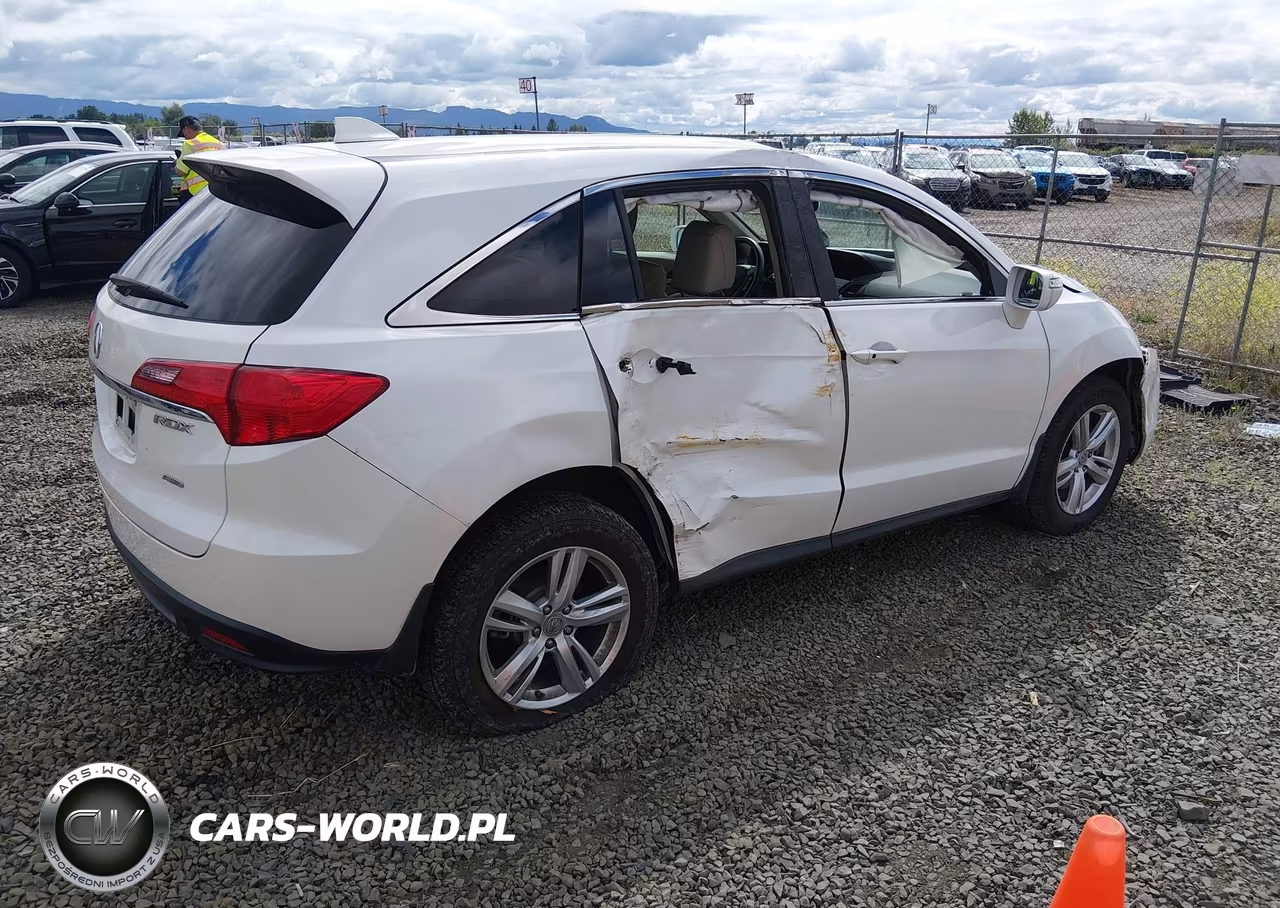 2015 Acura Rdx VIN:5J8TB4H57FL008166 - 4