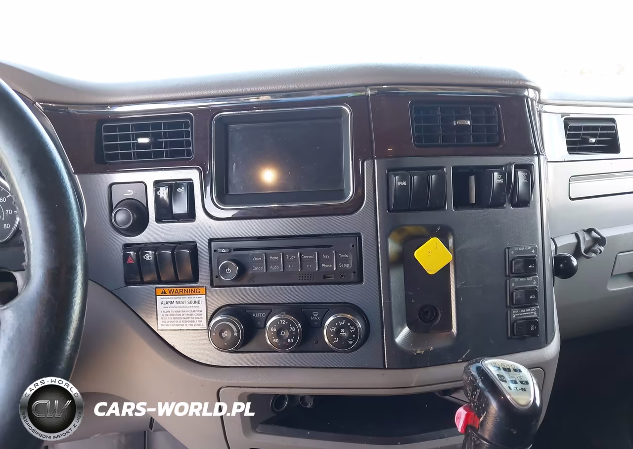 2015 Peterbilt 579 VIN:1XPBDP9X1FD280758 - 20