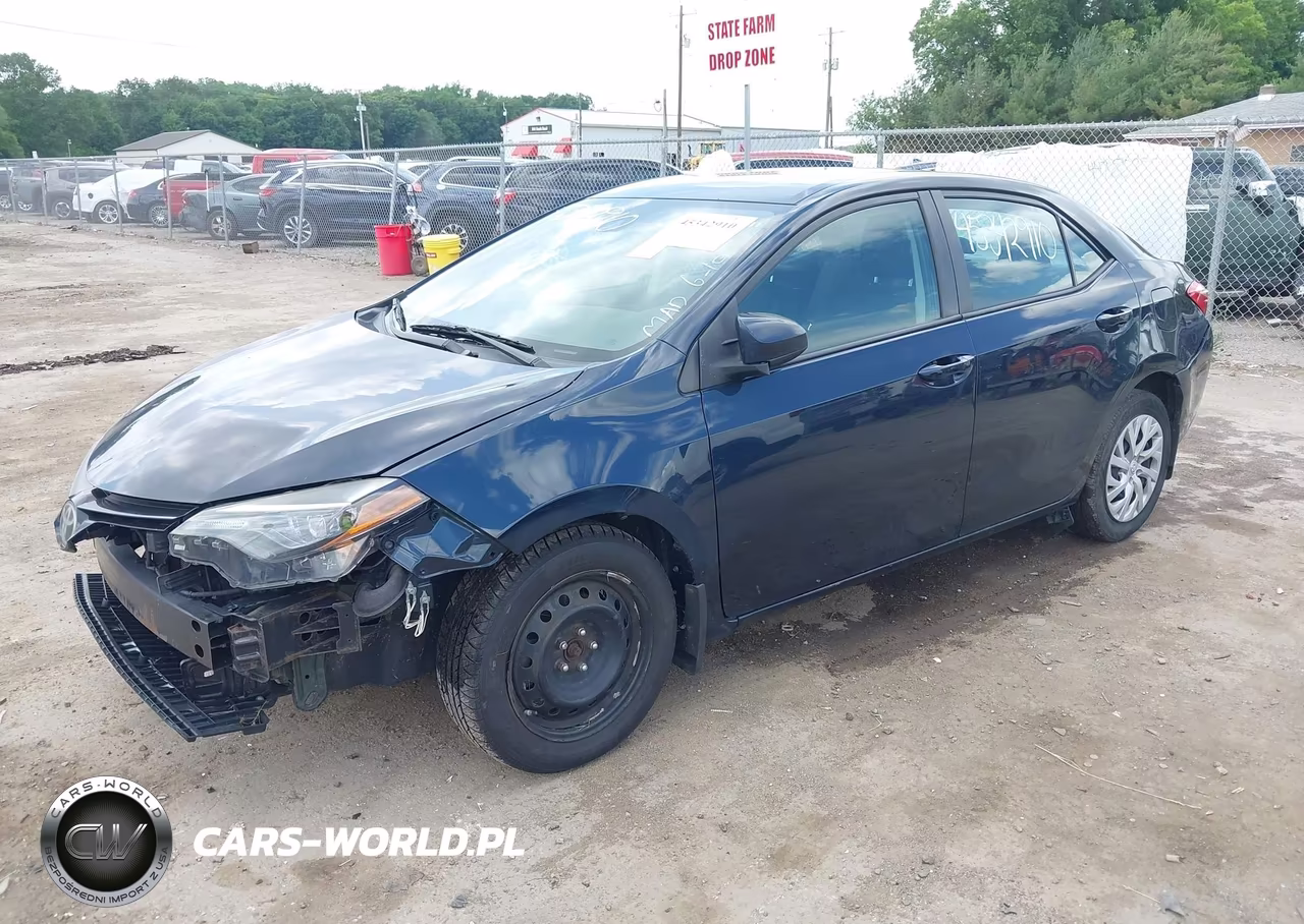2018 Toyota Corolla Le VIN:2T1BURHEXJC009023 - 2