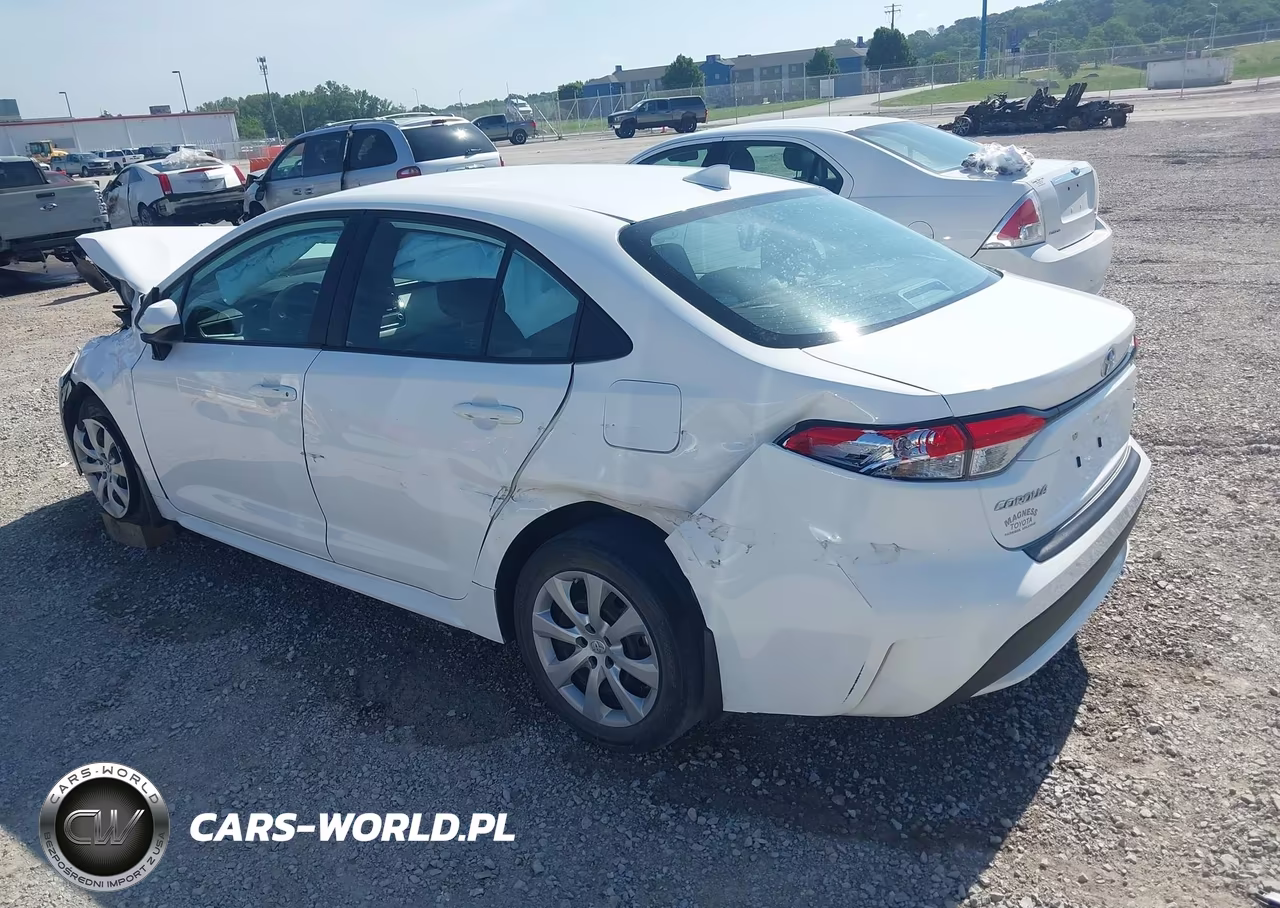2022 Toyota Corolla Le VIN:5YFEPMAEXNP369349 - 3