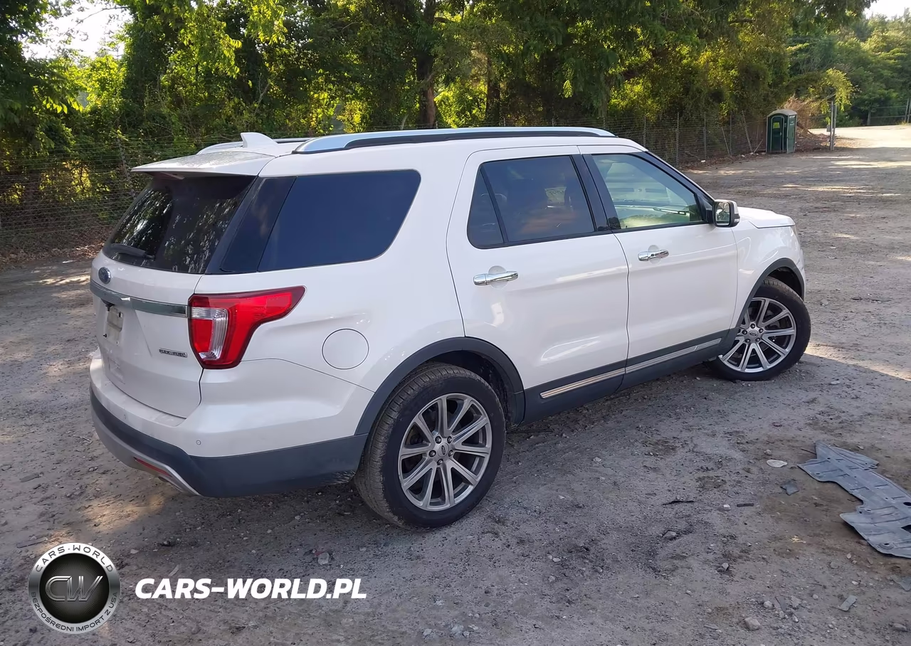 2016 Ford Explorer Limited VIN:1FM5K7F88GGC24412 - 4