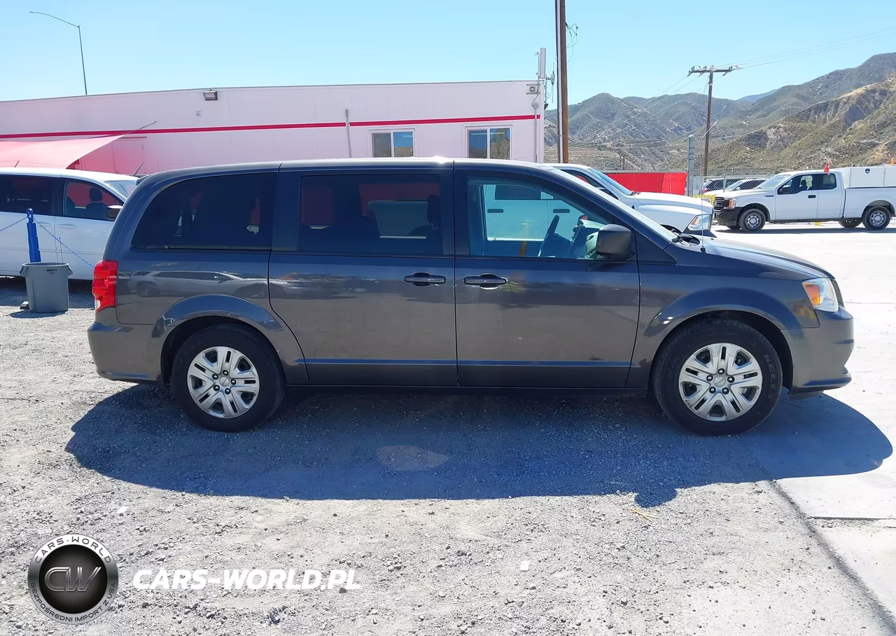 2018 Dodge Grand Caravan Se VIN:2C4RDGBG0JR254832 - 18