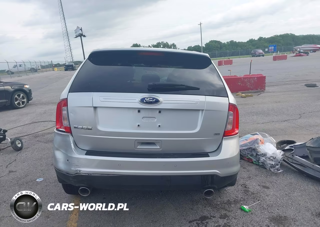 2014 Ford Edge Se VIN:2FMDK4GC2EBA75352 - 17