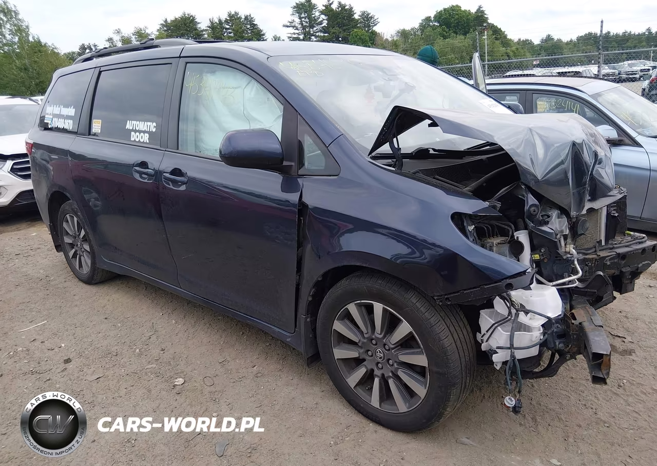2019 Toyota Sienna Le 7 Passenger