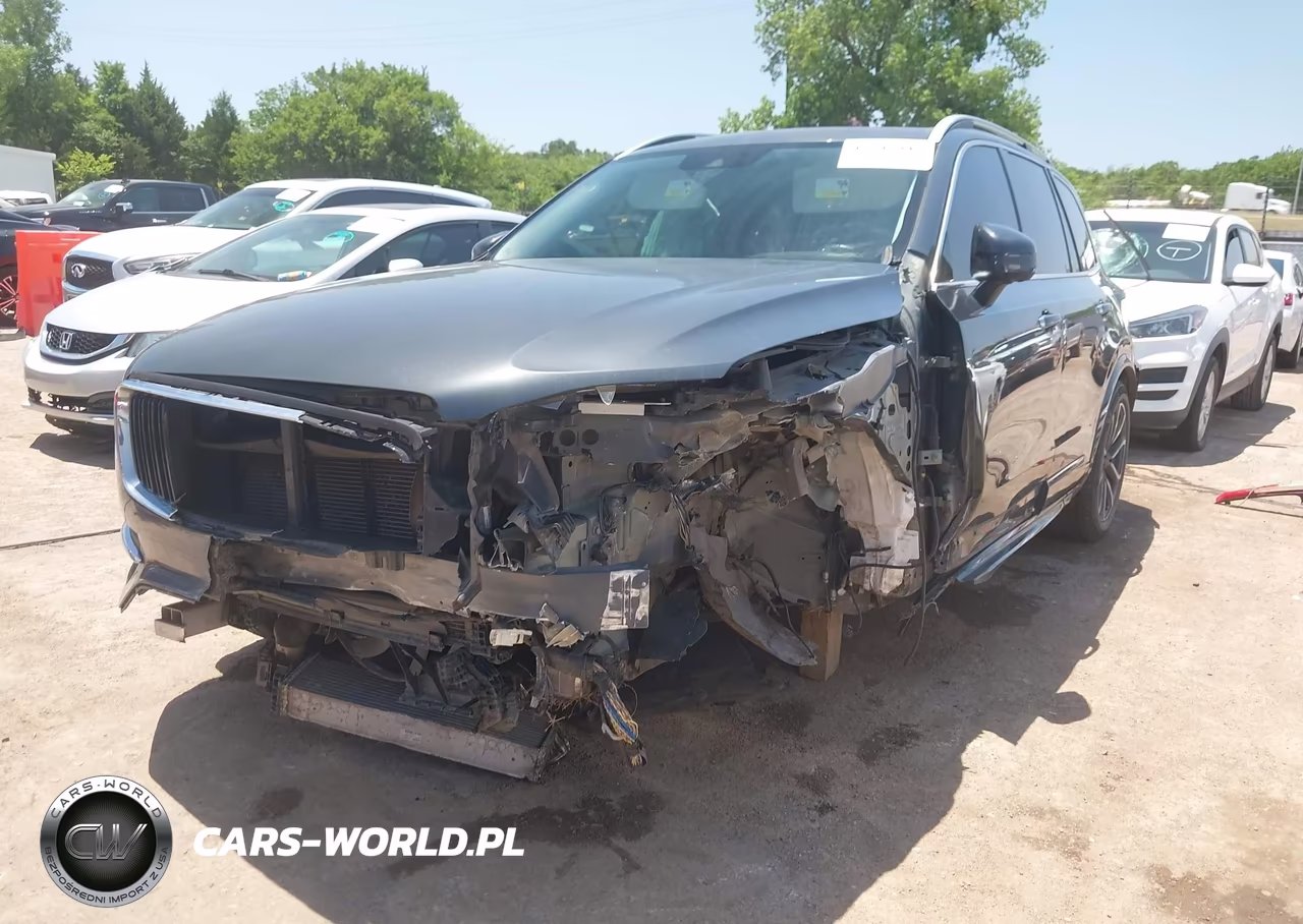 2017 Volvo Xc90 T6 Momentum VIN:YV4A22PK1H1136223 - 2
