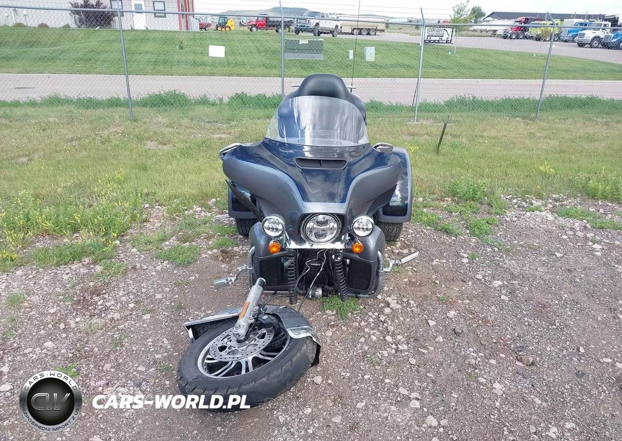 2022 Harley-Davidson Flhtcutg VIN:1HD1MAF17NB852757 - 5