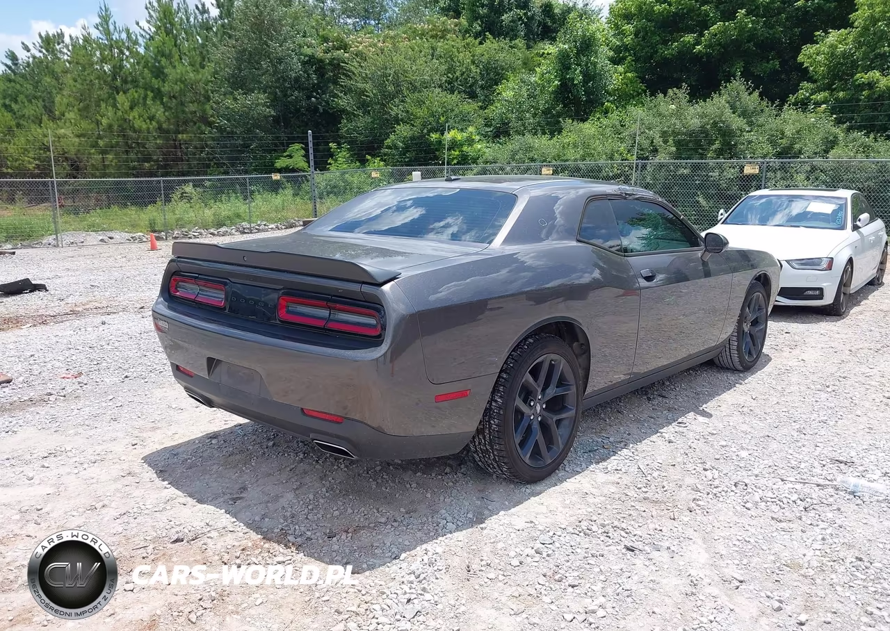 2020 Dodge Challenger Sxt VIN:2C3CDZAG9LH218721 - 4