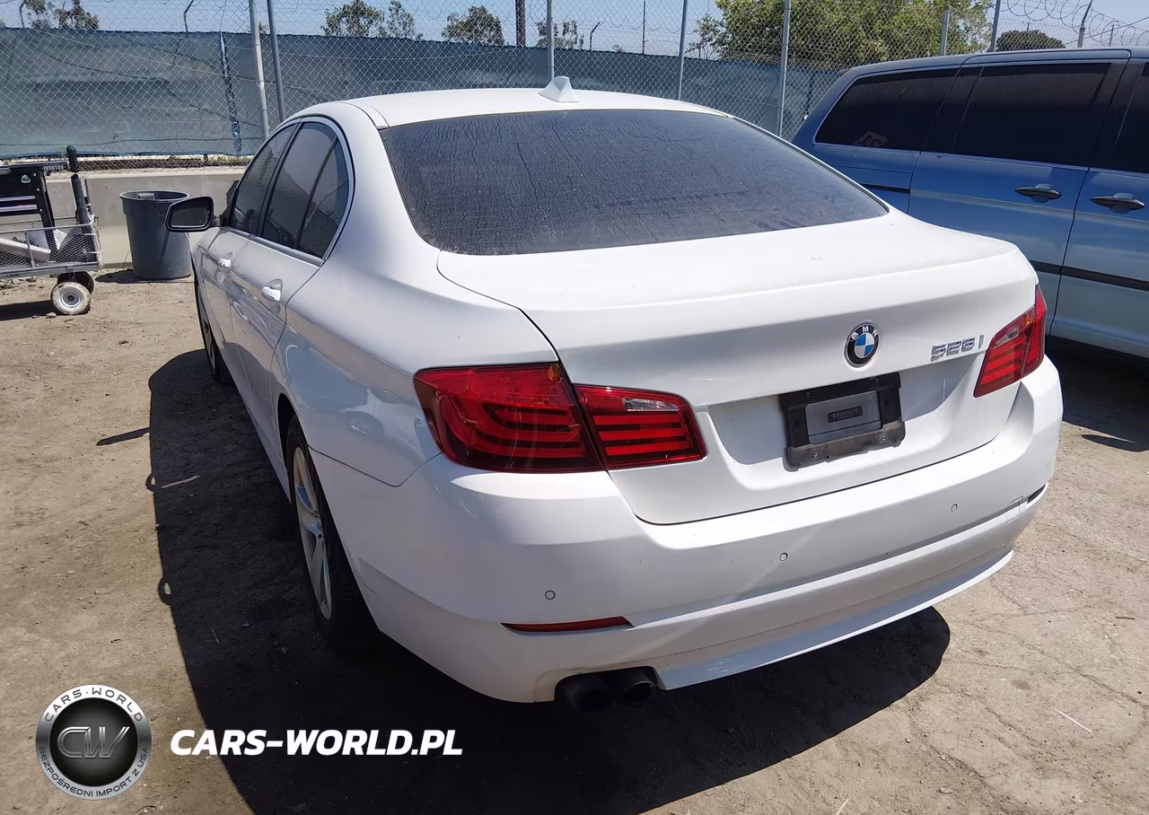 2012 BMW 528I VIN:WBAXG5C55CDX03831 - 3