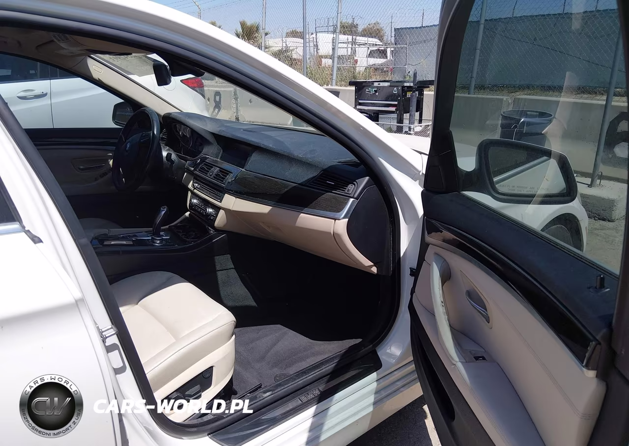 2012 BMW 528I VIN:WBAXG5C55CDX03831 - 5