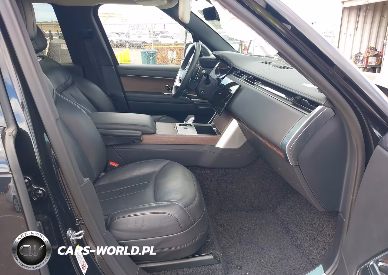 2025 Land Rover Range Rover P550E Se VIN:SALKP9F4XSA280213 - 5