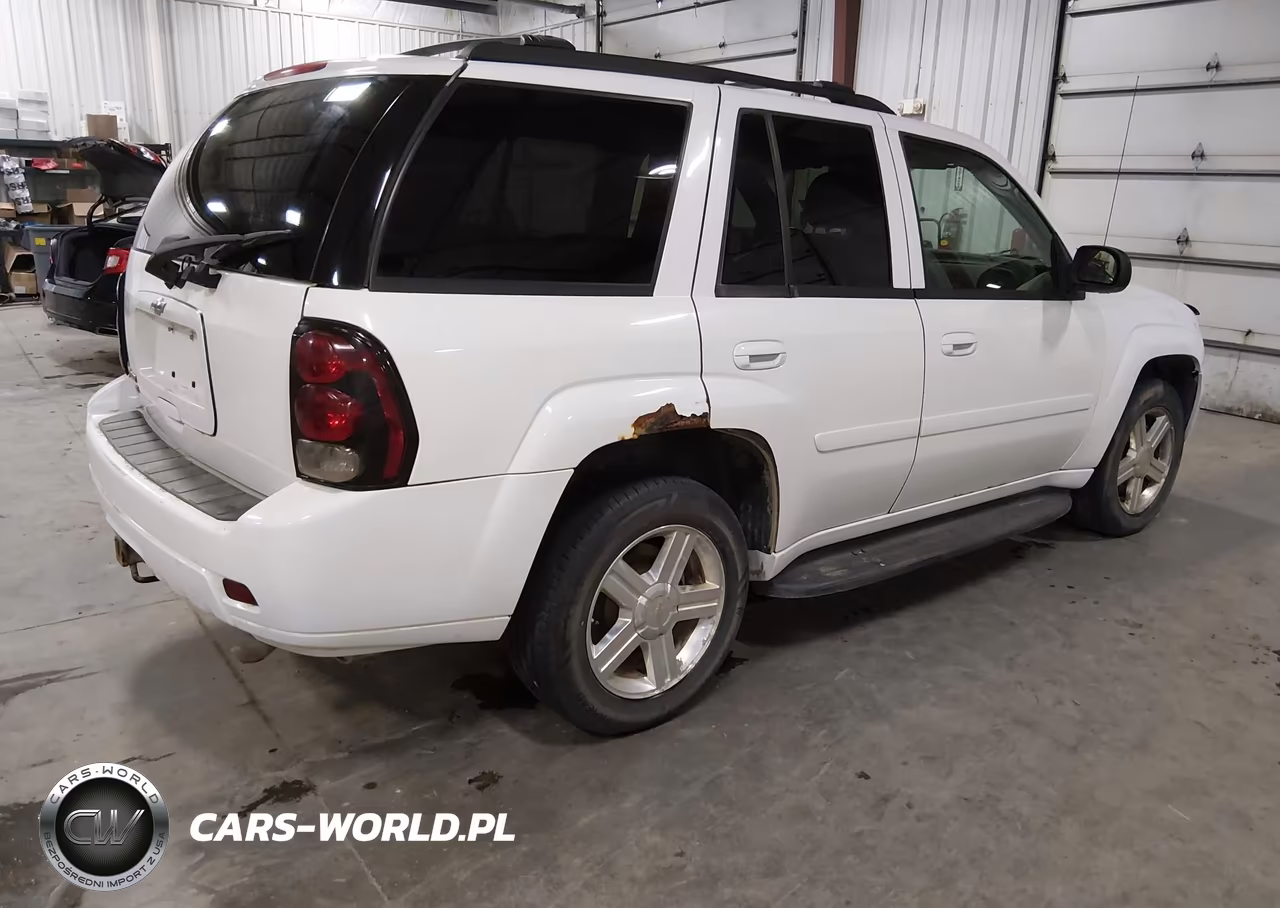 2008 Chevrolet Trailblazer Lt VIN:1GNDT13S282107800 - 4