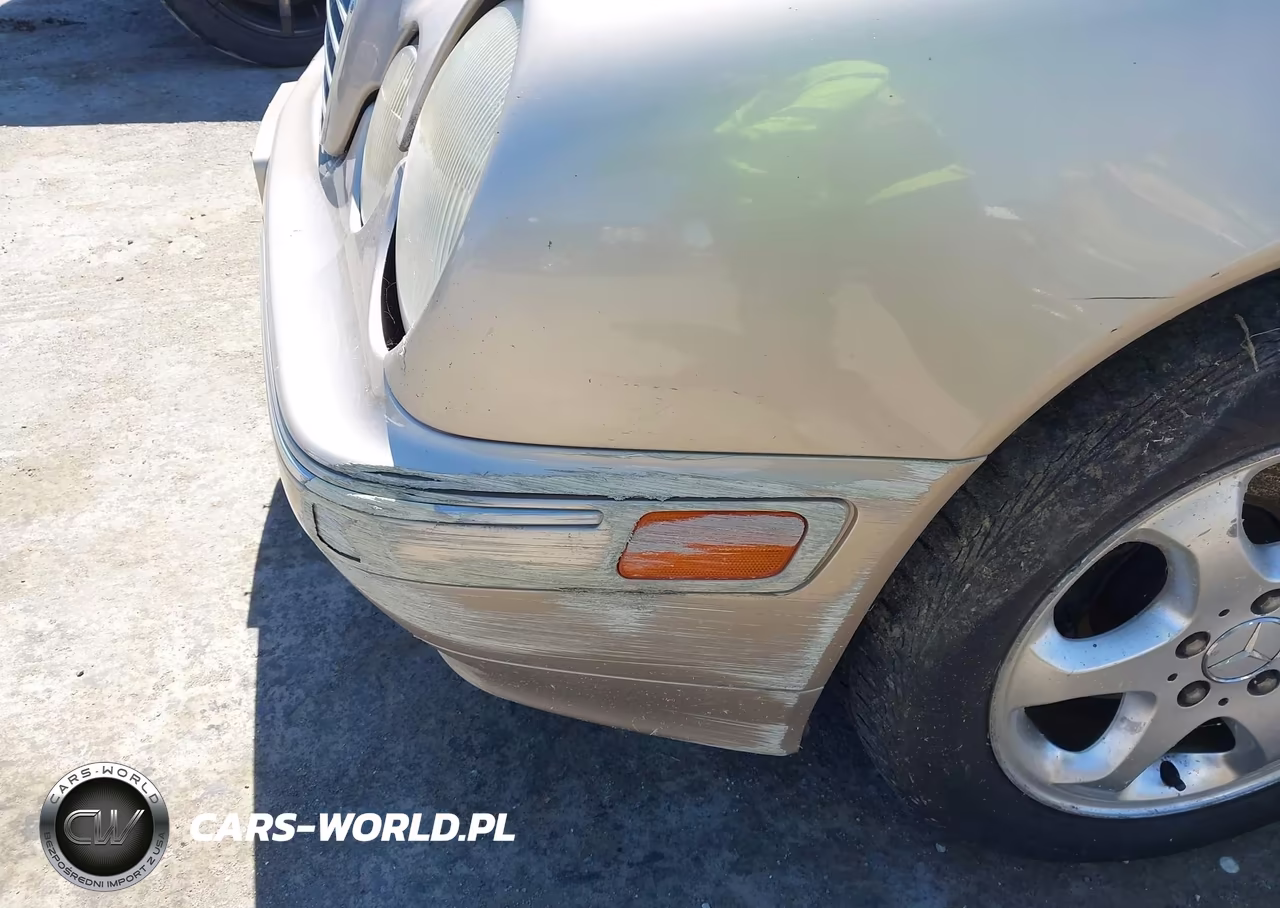 2000 Mercedes-Benz E 320 VIN:WDBJF65J2YB096350 - 13
