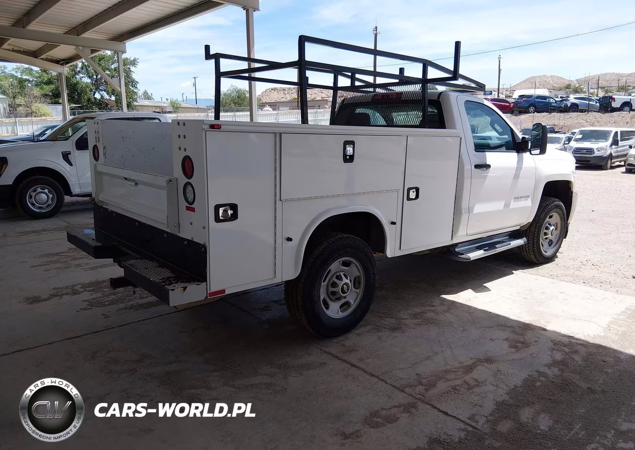 2015 Chevrolet Silverado 2500Hd Wt VIN:1GB0CUEGXFZ126105 - 4