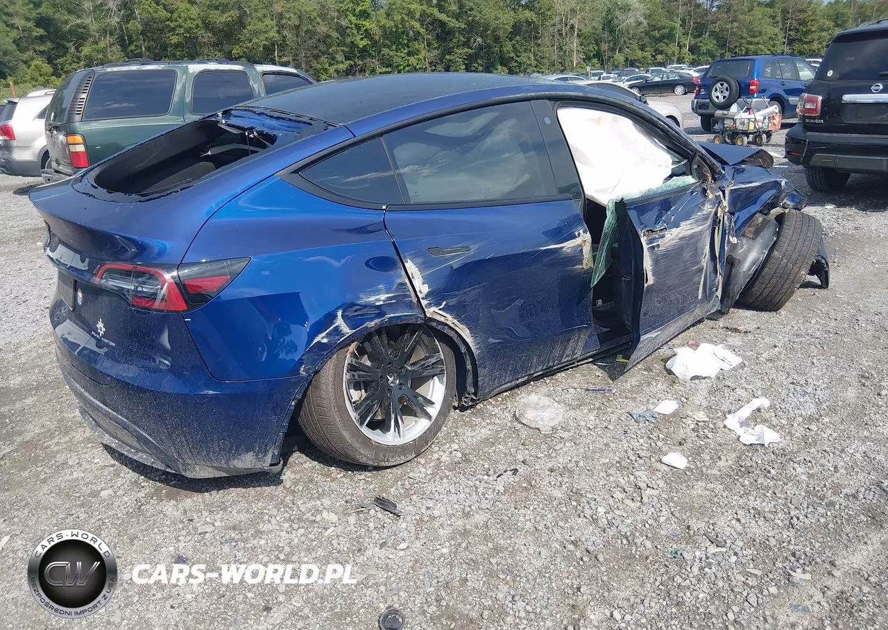2021 Tesla Model Y Long Range Dual Motor All-Wheel Drive VIN:5YJYGDEE2MF311513 - 4