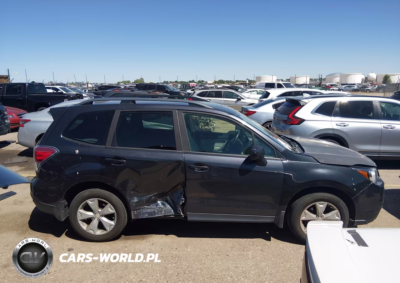 2018 Subaru Forester 2.5I Premium VIN:JF2SJAGC5JH456740 - 14