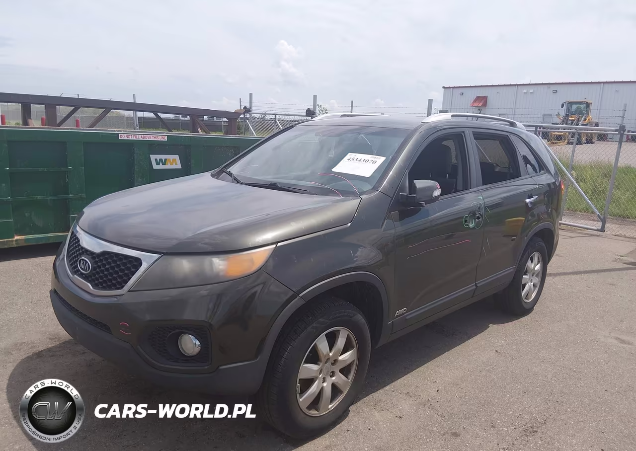 2011 Kia Sorento Lx VIN:5XYKTCA13BG141845 - 2