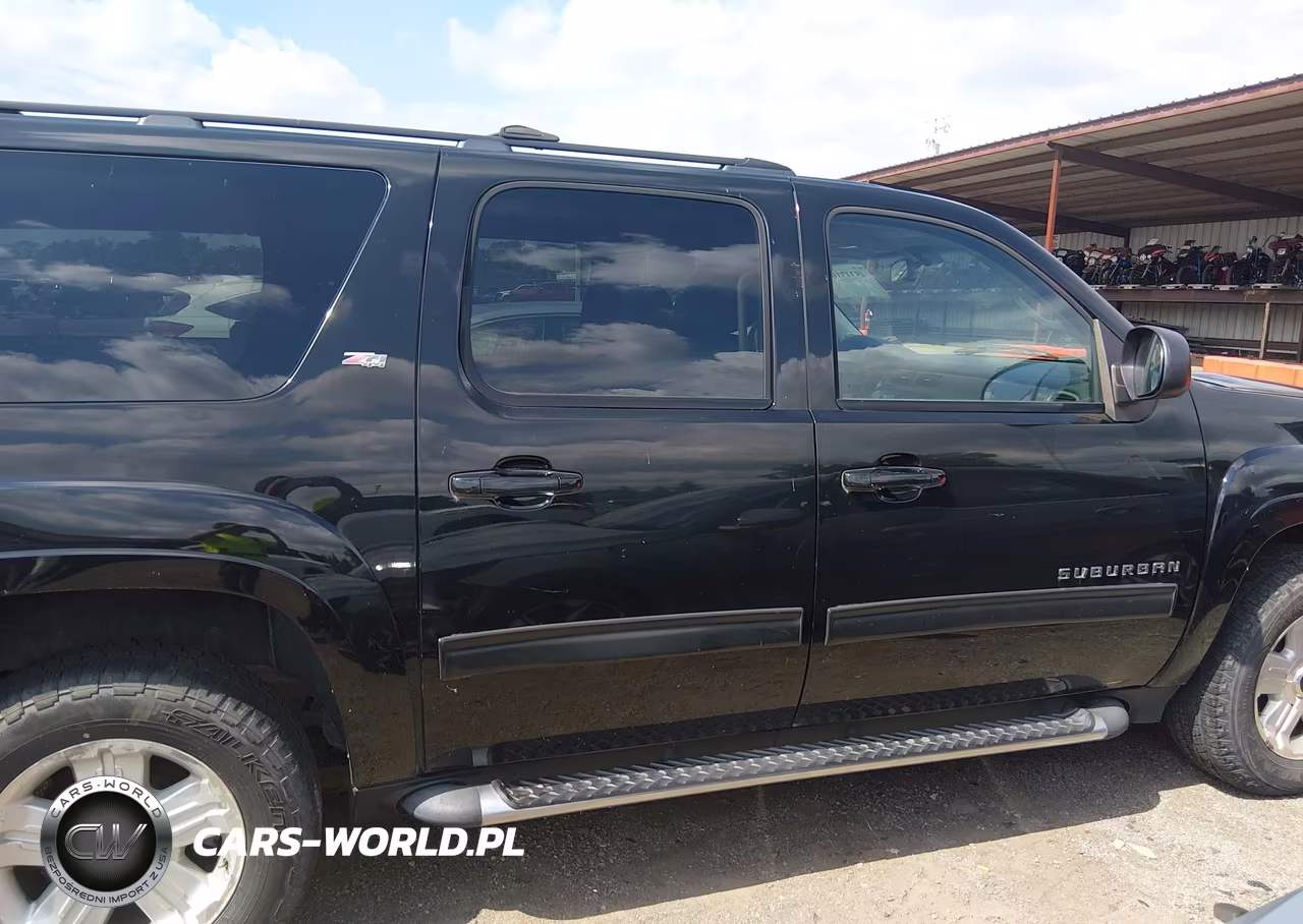 2011 Chevrolet Suburban 1500 Lt1 VIN:1GNSKJE37BR223590 - 13