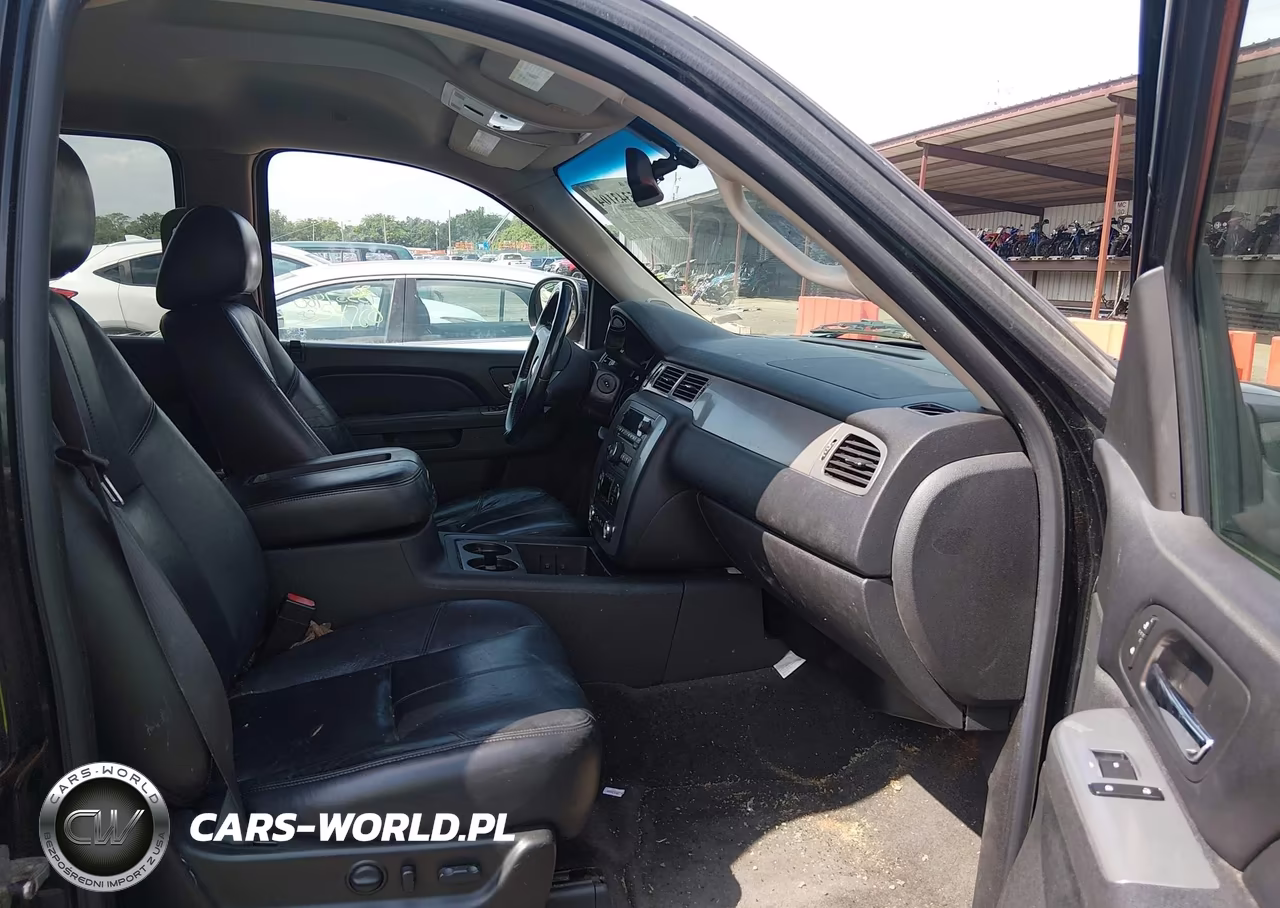 2011 Chevrolet Suburban 1500 Lt1 VIN:1GNSKJE37BR223590 - 5