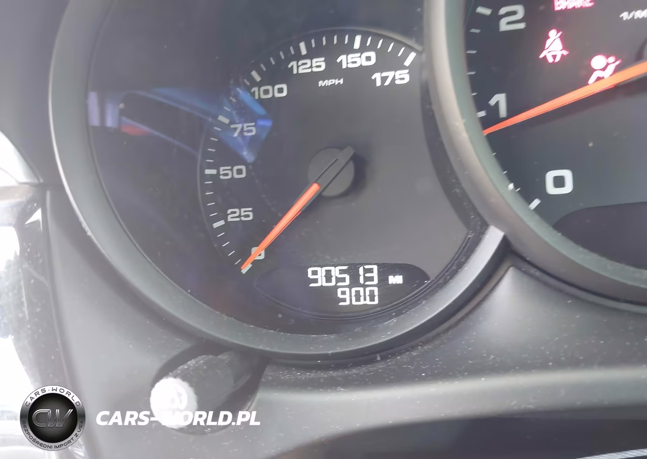 2017 Porsche Macan VIN:WP1AA2A58HLB00573 - 16