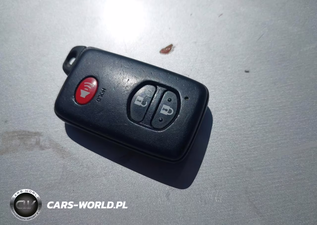 2013 Toyota Prius Two VIN:JTDKN3DU1D5578299 - 11