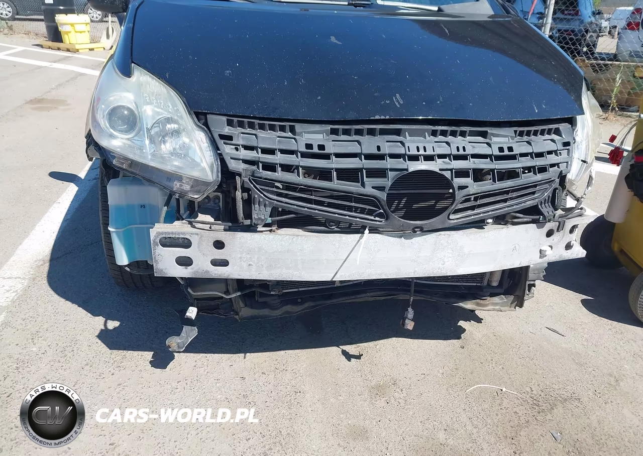 2013 Toyota Prius Two VIN:JTDKN3DU1D5578299 - 21