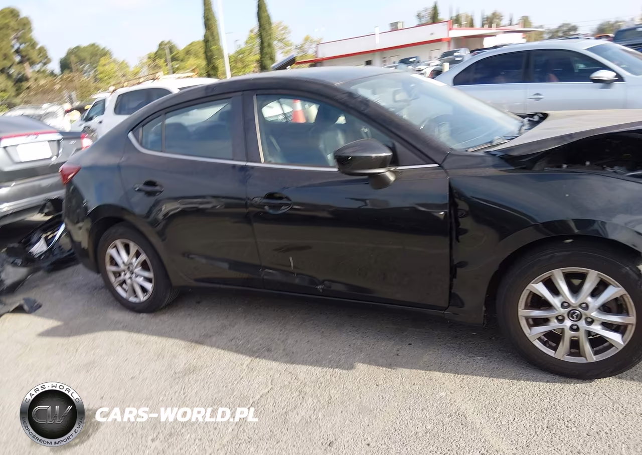 2016 Mazda Mazda3 I Grand Touring VIN:JM1BM1X76G1319932 - 14