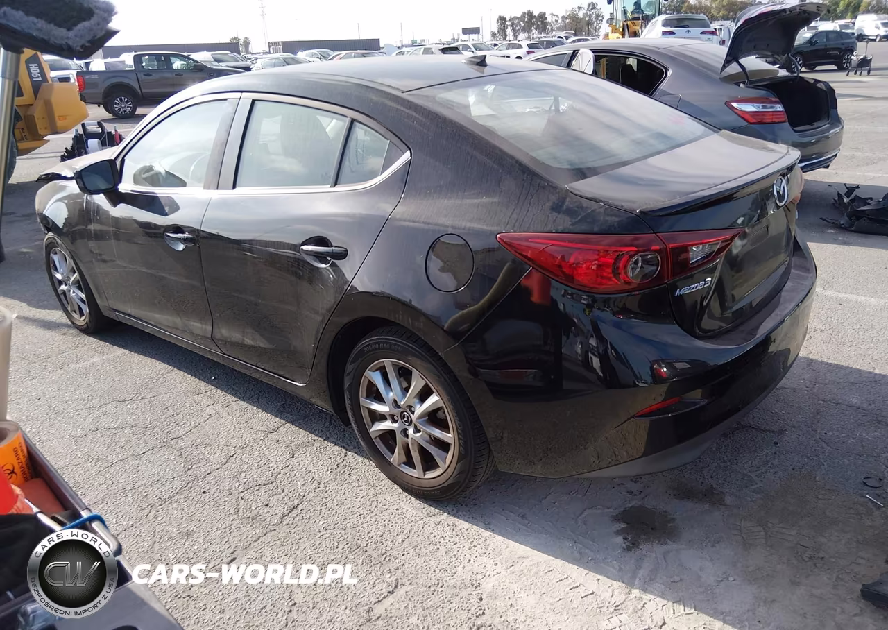 2016 Mazda Mazda3 I Grand Touring VIN:JM1BM1X76G1319932 - 3
