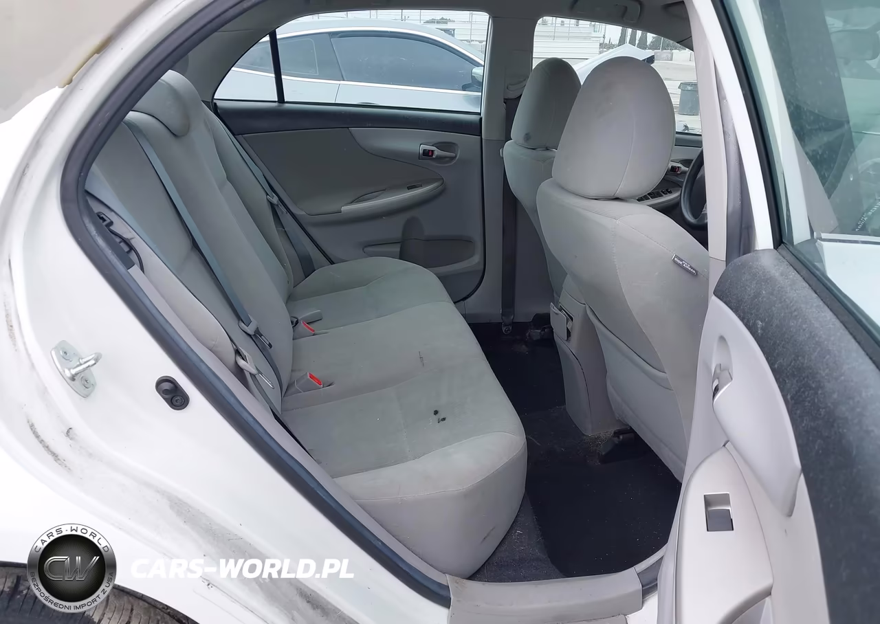 2013 Toyota Corolla Le VIN:5YFBU4EE6DP104805 - 8