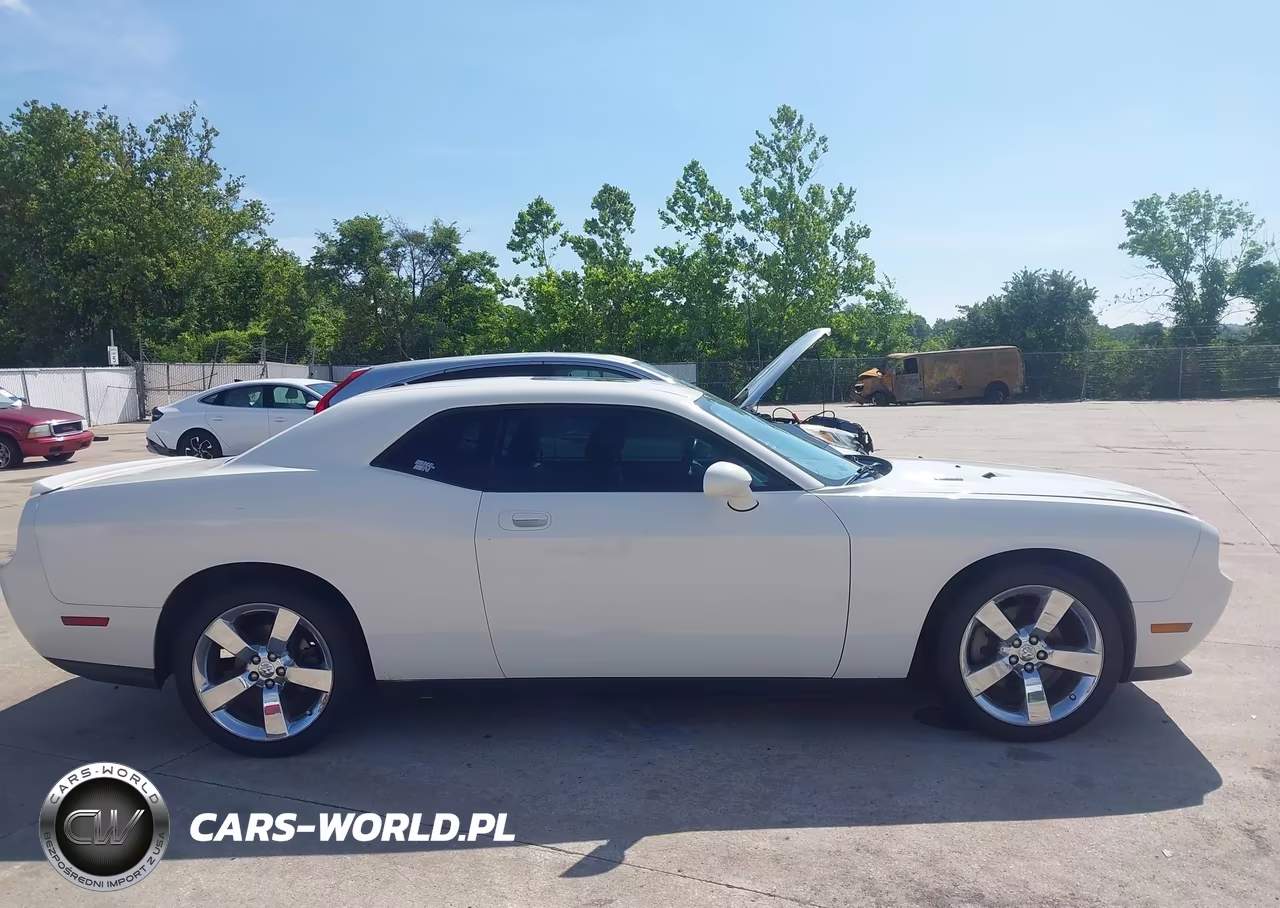 2009 Dodge Challenger R-T VIN:2B3LJ54T79H579946 - 13