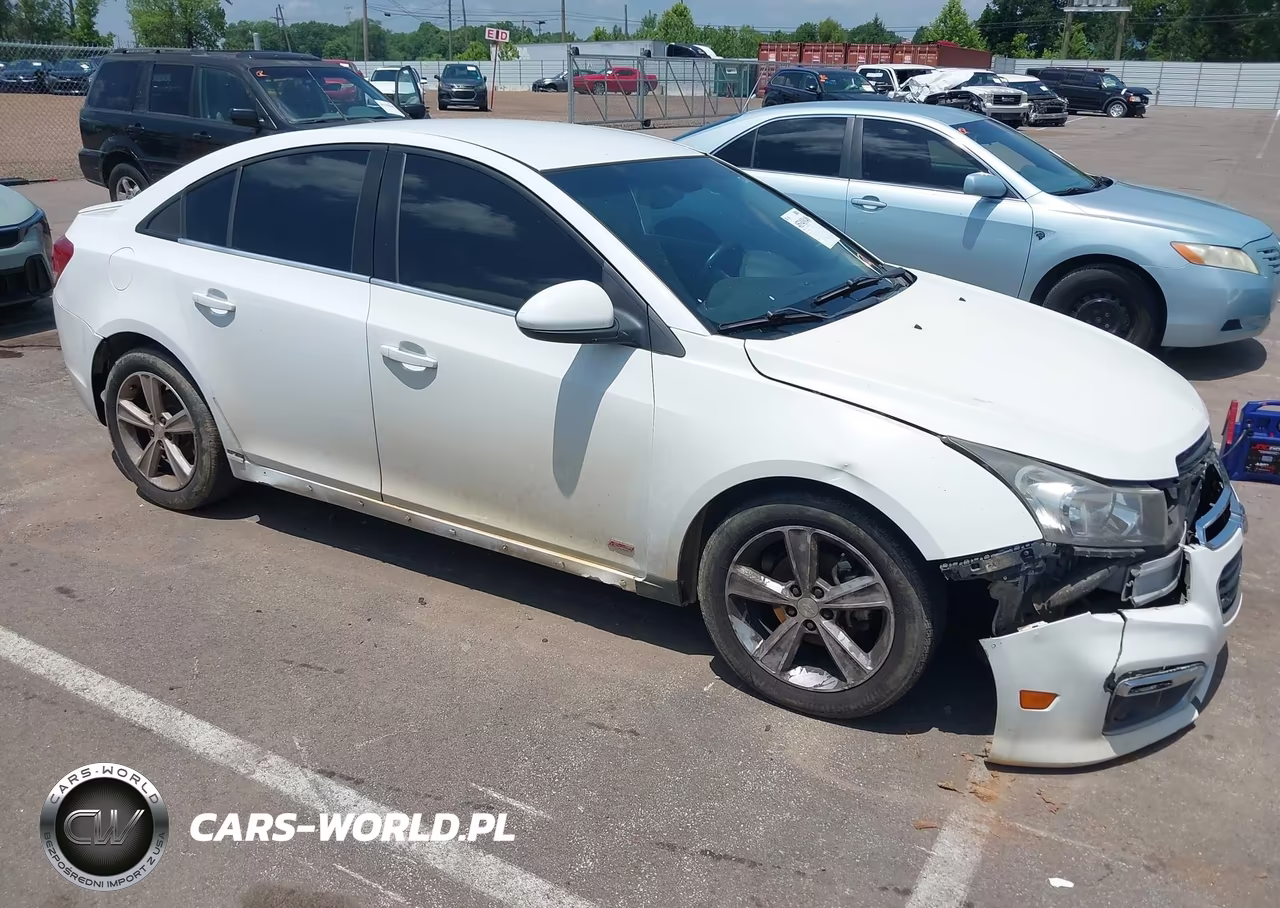 2015 Chevrolet Cruze 2Lt Auto – zdjęcie 1 z 13