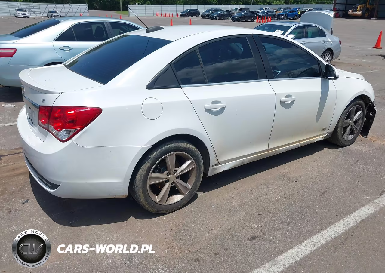 2015 Chevrolet Cruze 2Lt Auto VIN:1G1PE5SB0F7225104 - 4