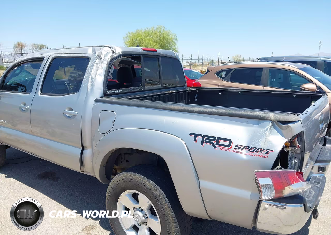 2014 Toyota Tacoma Prerunner V6 VIN:3TMJU4GNXEM170985 - 13