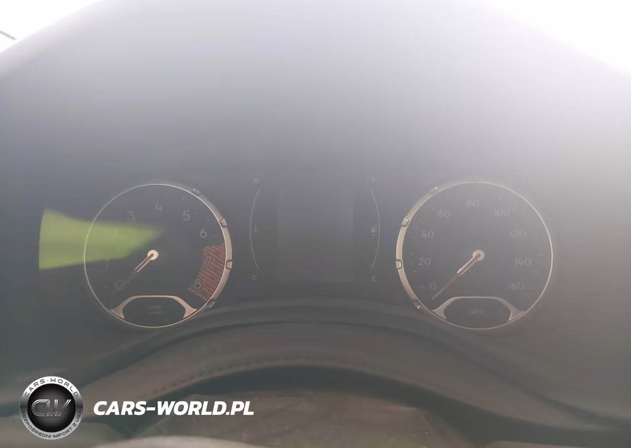 2023 Jeep Renegade Latitude 4X4 VIN:ZACNJDB13PPP16165 - 7