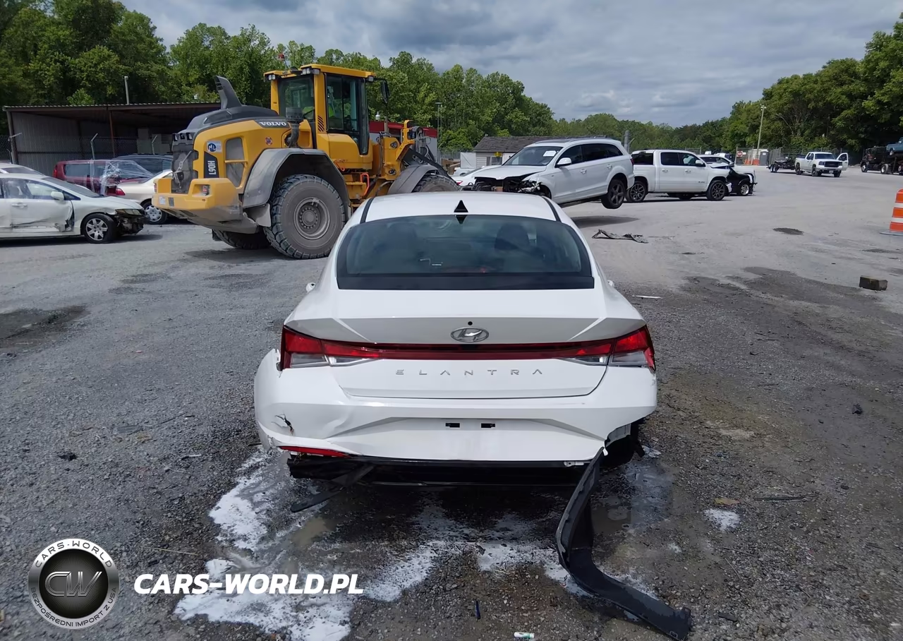 2023 Hyundai Elantra Sel VIN:5NPLS4AG2PH114699 - 16