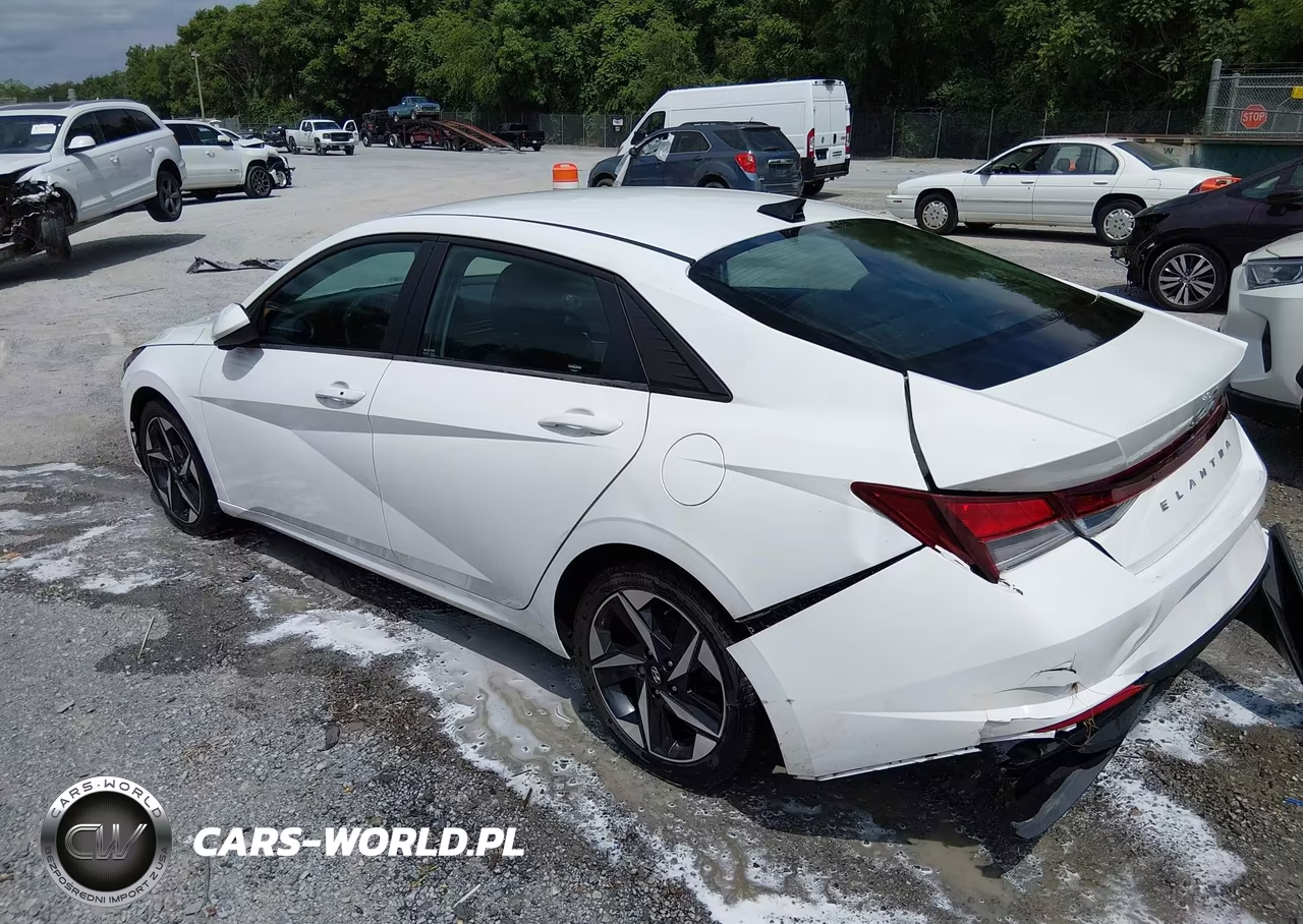 2023 Hyundai Elantra Sel VIN:5NPLS4AG2PH114699 - 3