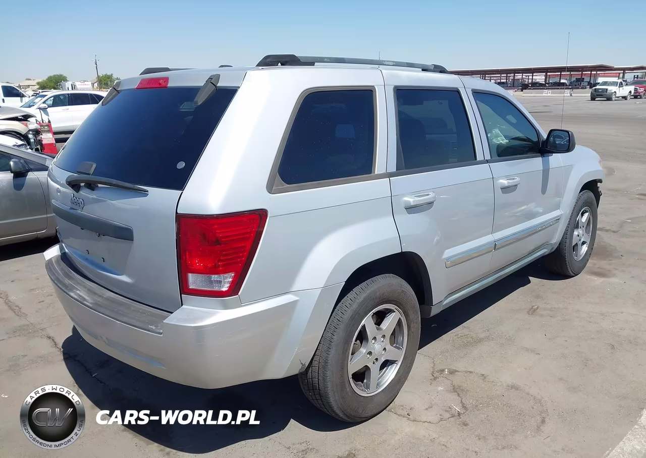 2007 Jeep Grand Cherokee Laredo VIN:1J8GS48K97C645947 - 4