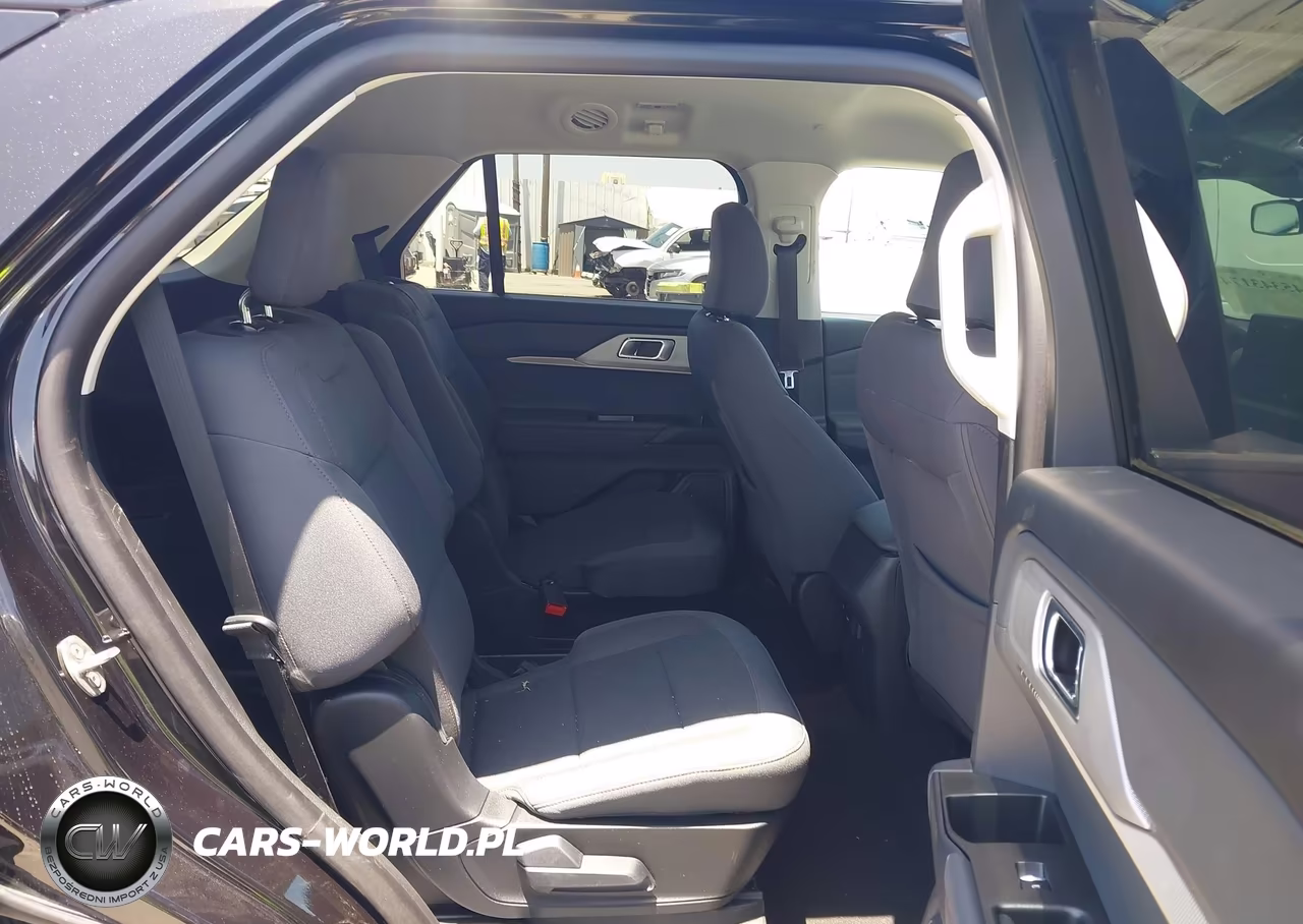 2026 Ford Explorer Active VIN:1FMUK7DH3TGA46109 - 8