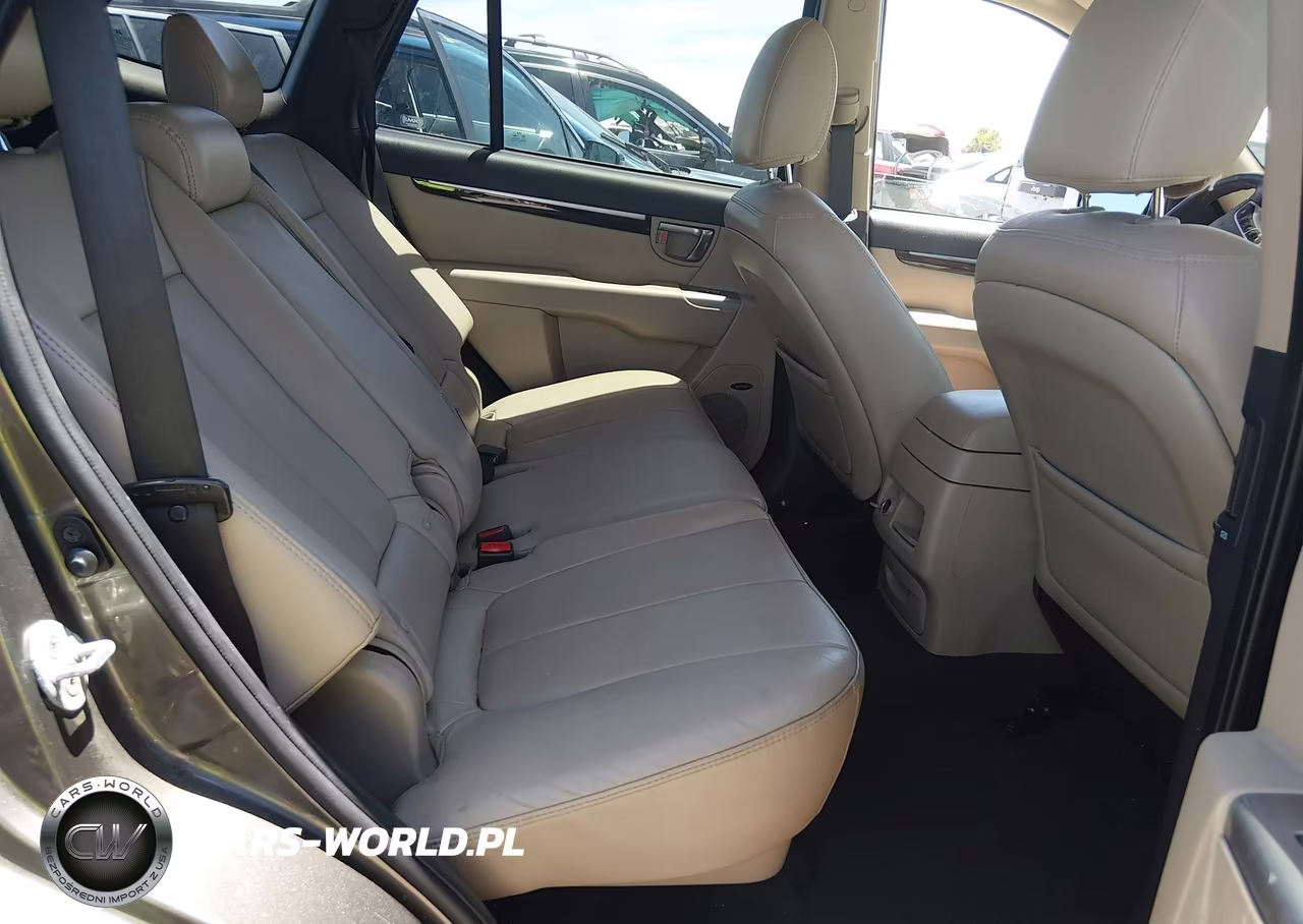 2012 Hyundai Santa Fe Limited V6 VIN:5XYZKDAG1CG120408 - 8