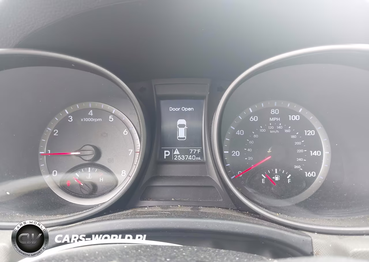 2015 Hyundai Santa Fe Sport 2.4L VIN:5XYZT3LB3FG272364 - 7