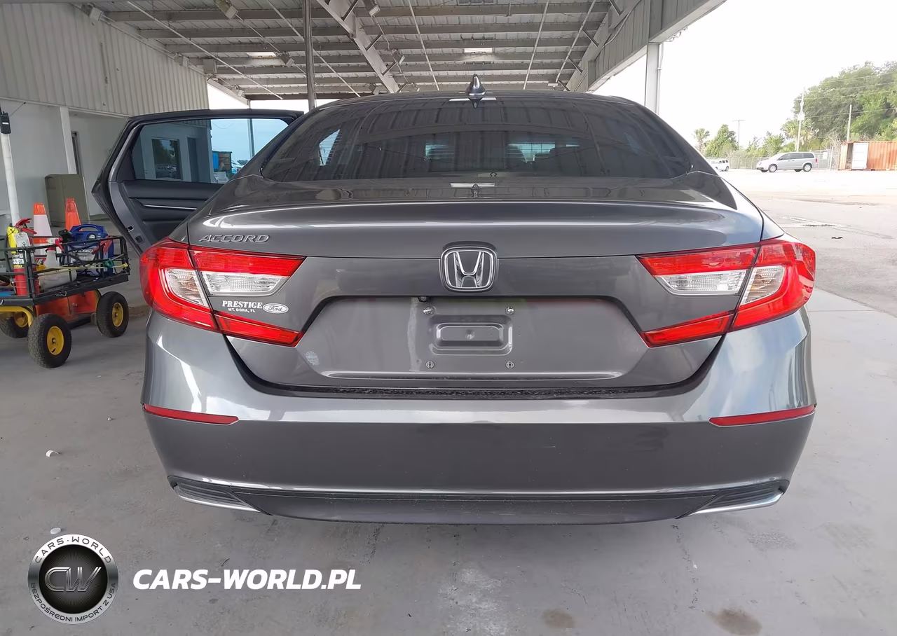 2018 Honda Accord Lx VIN:1HGCV1F1XJA152224 - 16