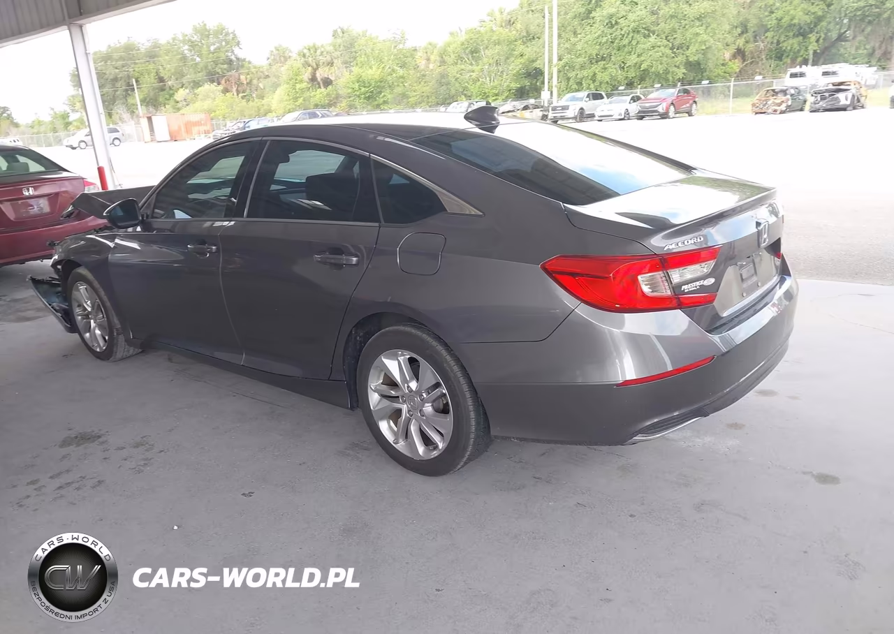2018 Honda Accord Lx VIN:1HGCV1F1XJA152224 - 3