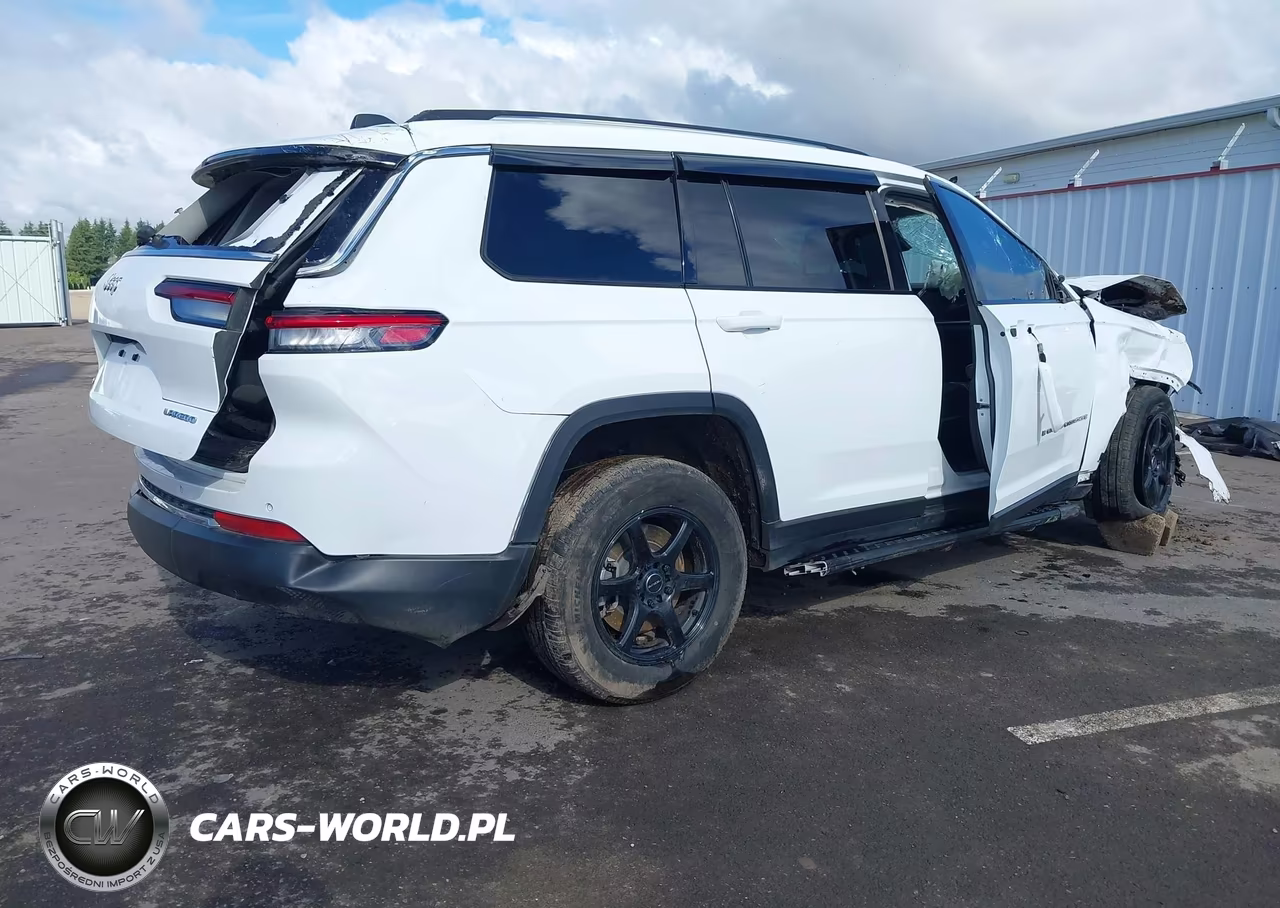 2023 Jeep Grand Cherokee L Laredo 4X4 VIN:1C4RJKAG6P8793828 - 4